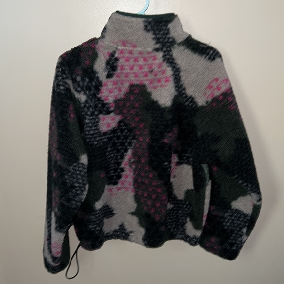 JoyLab Quarter Zip Pullover - Picture 2 of 2